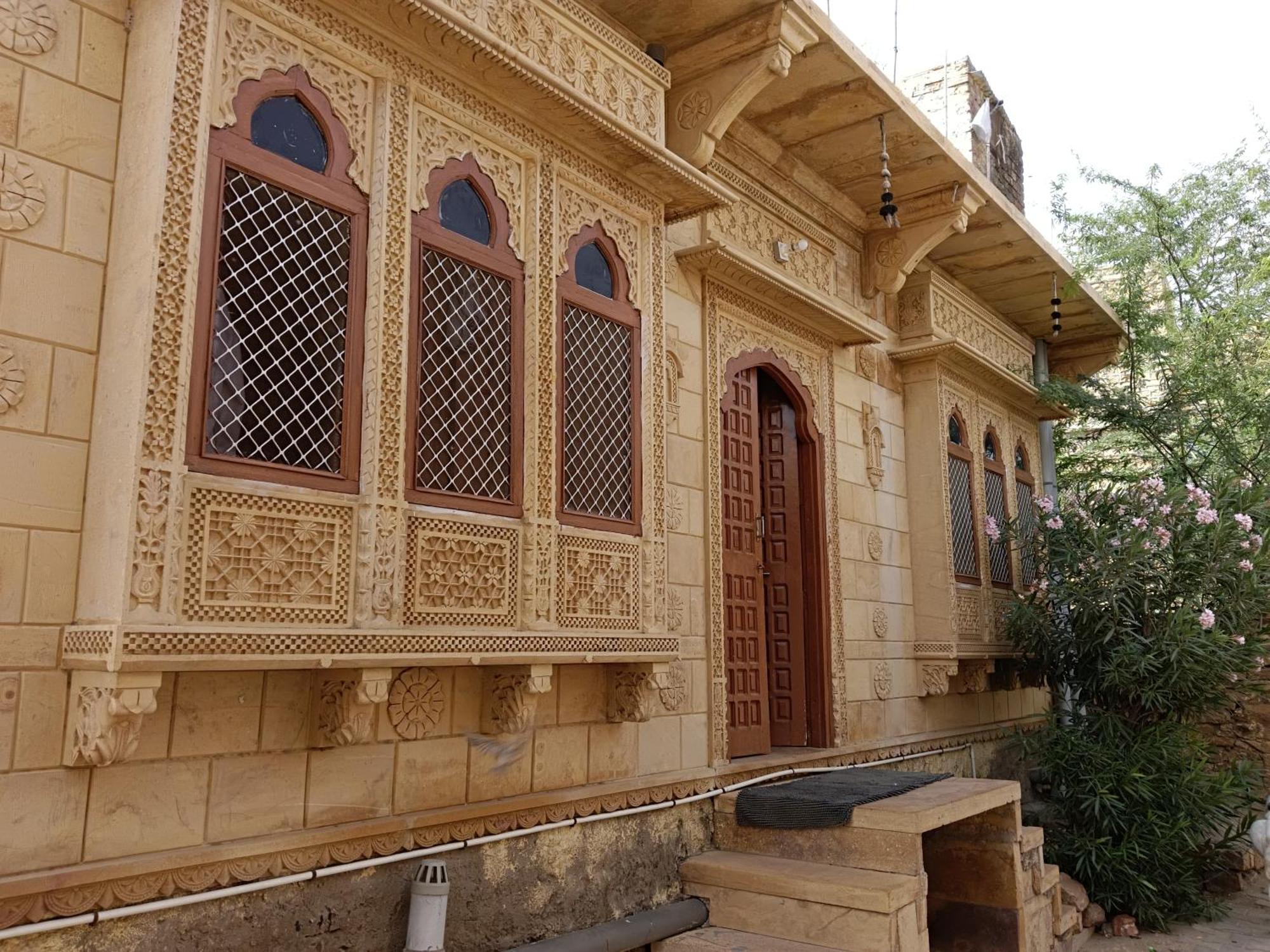 Neem Guest House Jaisalmer Eksteriør billede