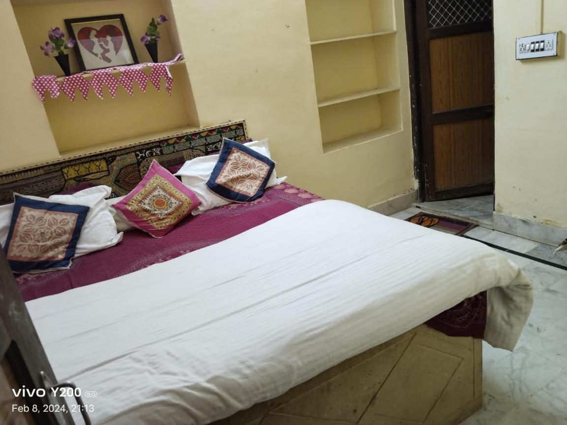 Neem Guest House Jaisalmer Eksteriør billede