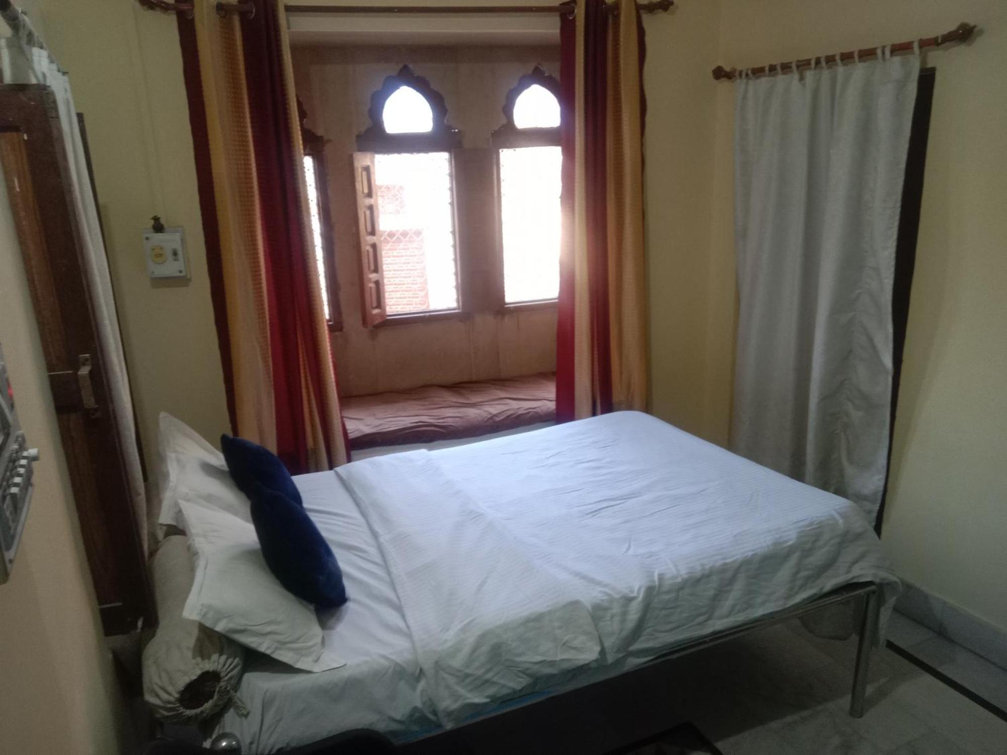 Neem Guest House Jaisalmer Eksteriør billede