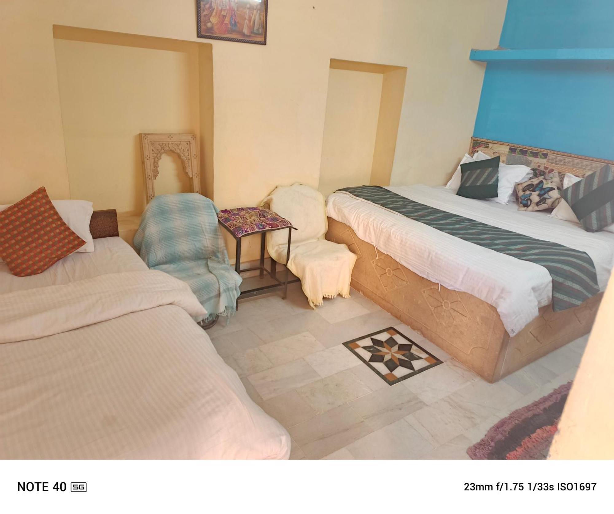 Neem Guest House Jaisalmer Værelse billede
